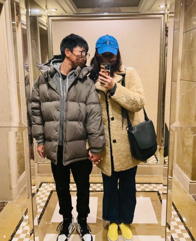 7岁元宝180高个扎俩小辫不如爸爸会穿b